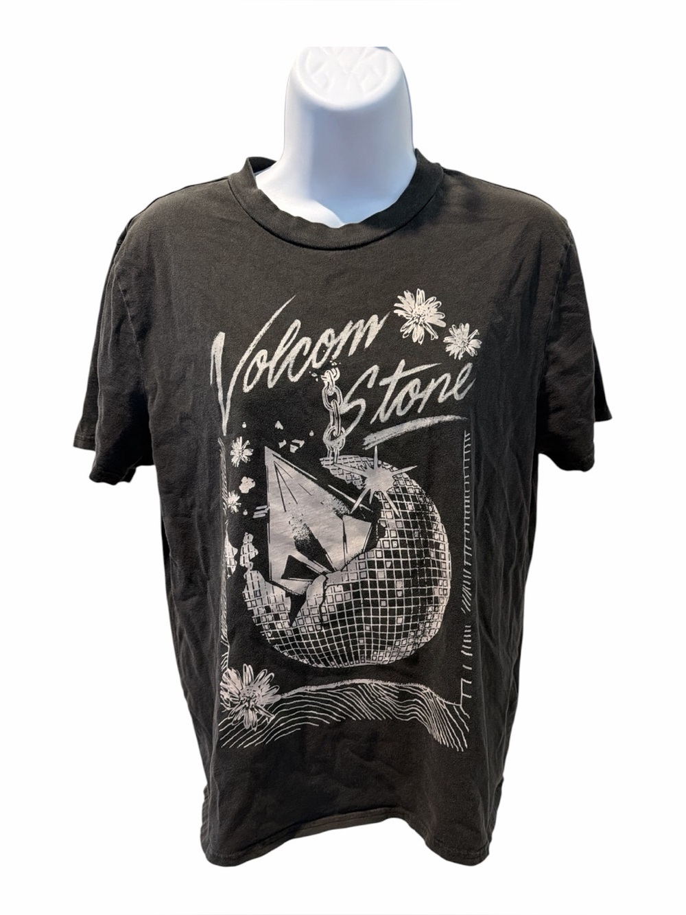 VOLCOM Gray Graphic Print Women’s Tee size medium